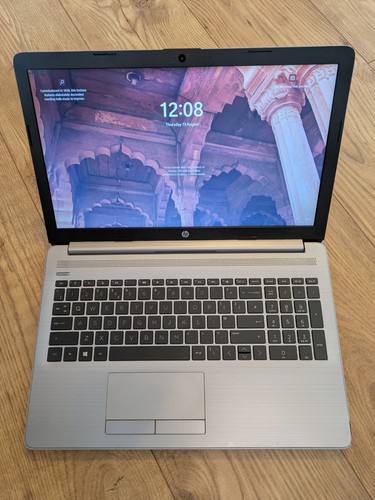 255 ryzen 5 3500u - 255, 15,6"